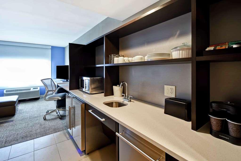 Home2 Suites By Hilton Atlanta Norcross Room photo